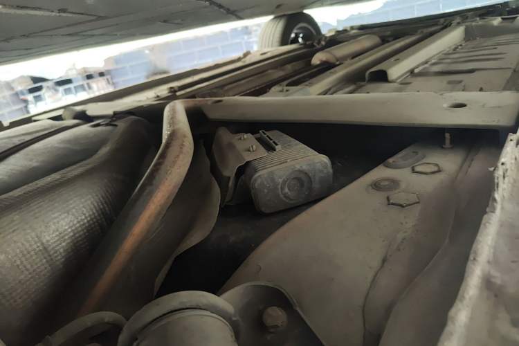 Used DS 5LS 2014 1.6T Luxury Edition THP160 Chassis Rear Left