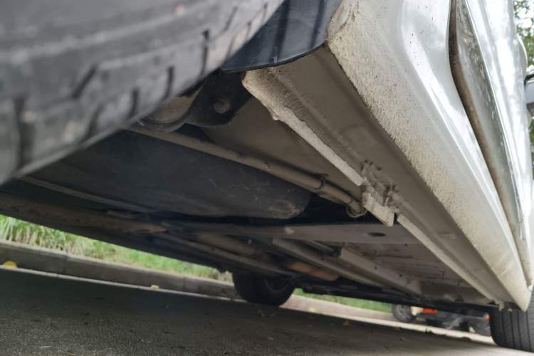 Used DS 5LS 2014 1.8L automatic Comfort version VTi140 Chassis Rear Right