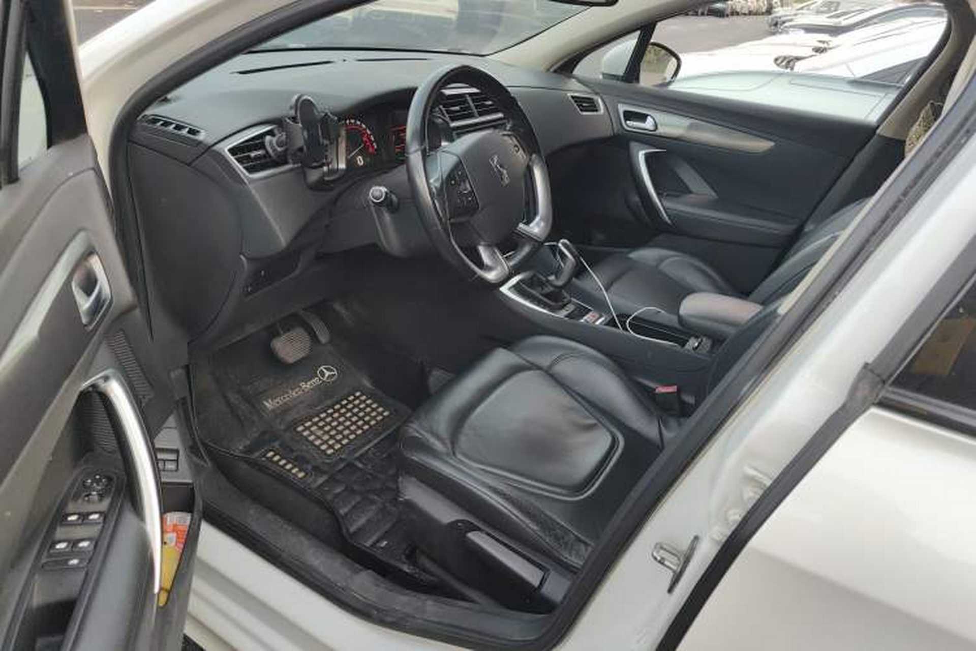 Used DS 5LS 2014 1.6T Elegant Version THP160 Driver Seat
