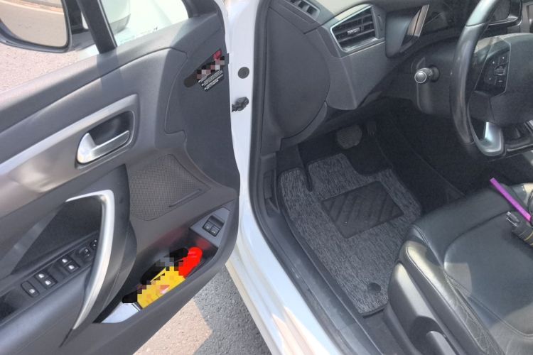 Used DS 5LS 2014 1.6T Elegant Version THP160 Driver Seat