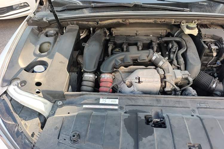 Used DS 5LS 2014 1.6T Elegant Version THP160 Engine Bay Right
