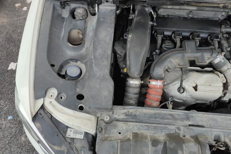 Used DS 5LS 2014 1.6T Elegant Version THP160 Engine Bay Right