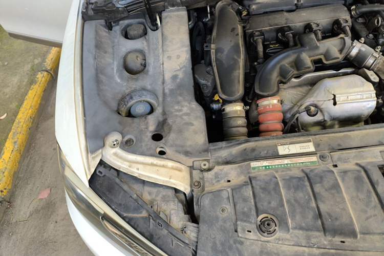 Used DS 5LS 2014 1.6T Elegant Version THP160 Engine Bay Right