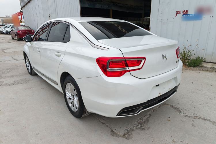 Used DS 5LS 2014 1.8L automatic Comfort version VTi140 Exterior 7