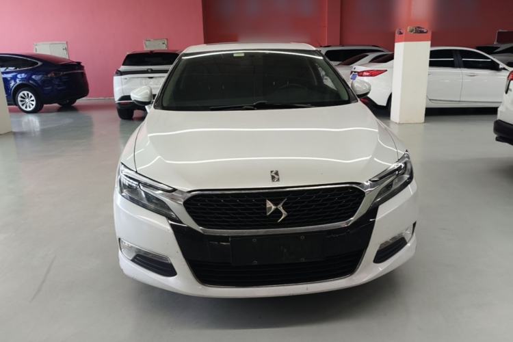 Used DS 5LS 2014 1.8L Elegant Edition VTi140 Front