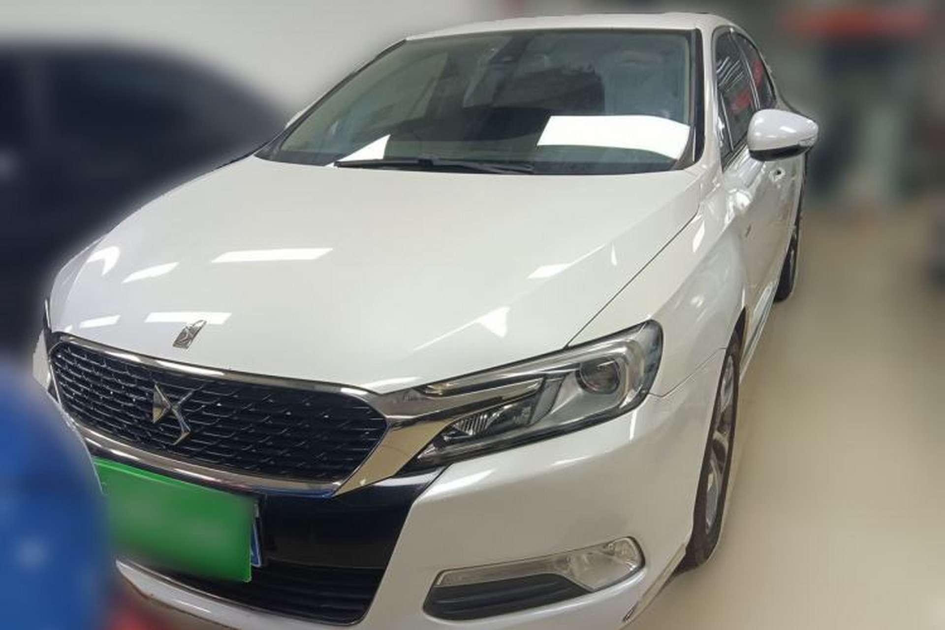 Used DS 5LS 2014 1.6T Elegant Version THP160 Front