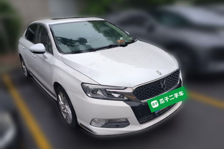 Used DS 5LS 2014 1.8L Elegant Edition VTi140 Front Right 45 Deg