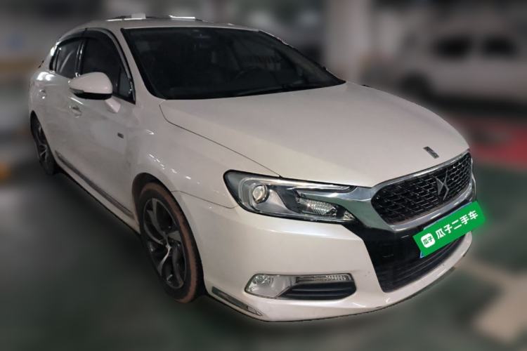 Used DS 5LS 2014 1.6T Elegant Version THP160 Front Right 45 Deg