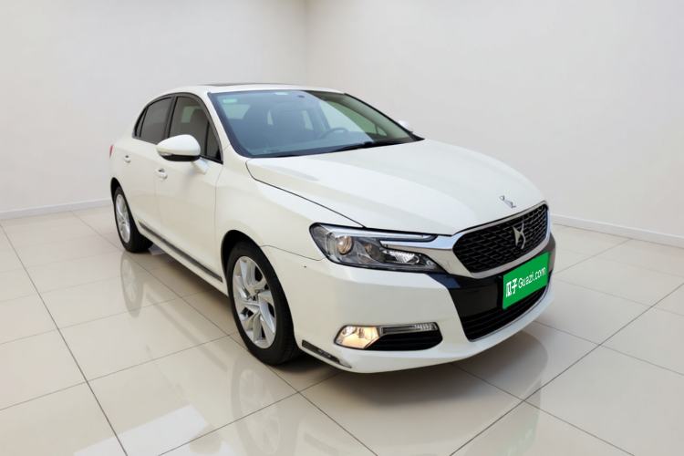 Used DS 5LS 2014 1.8L Elegant Edition VTi140 Front Right 45 Deg