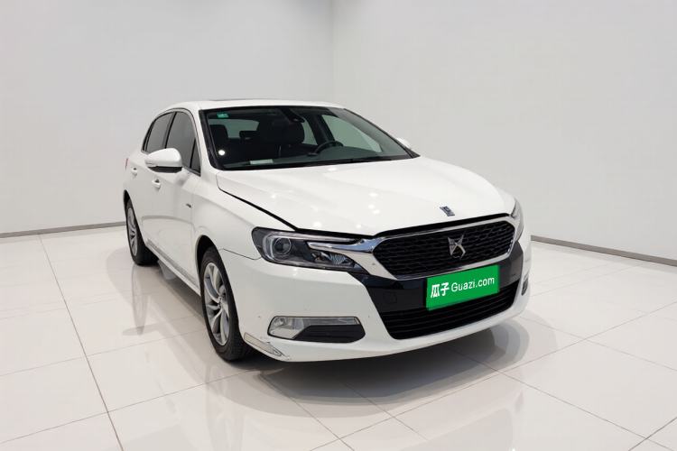 Used DS 5LS 2014 1.6T Elegant Version THP160 Front Right 45 Deg