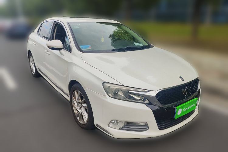 Used DS 5LS 2014 1.8L Elegant Edition VTi140 Front Right 45 Deg