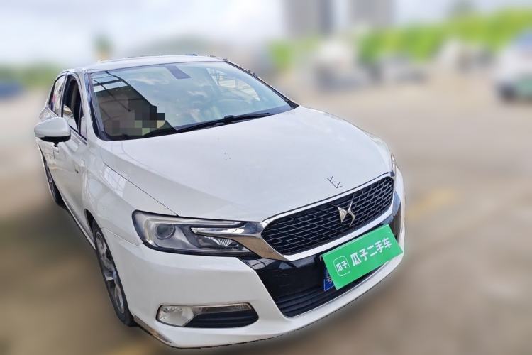 Used DS 5LS 2014 1.6T Elegant Version THP160 Front Right 45 Deg