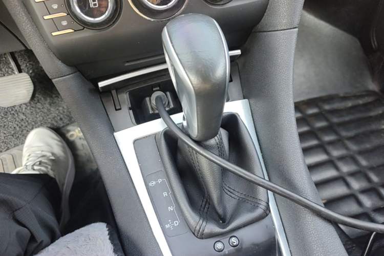 Used DS 5LS 2014 1.6T Elegant Version THP160 Gear Lever