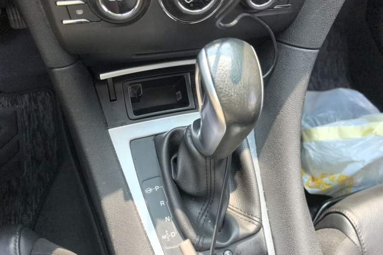 Used DS 5LS 2014 1.6T Elegant Version THP160 Gear Lever