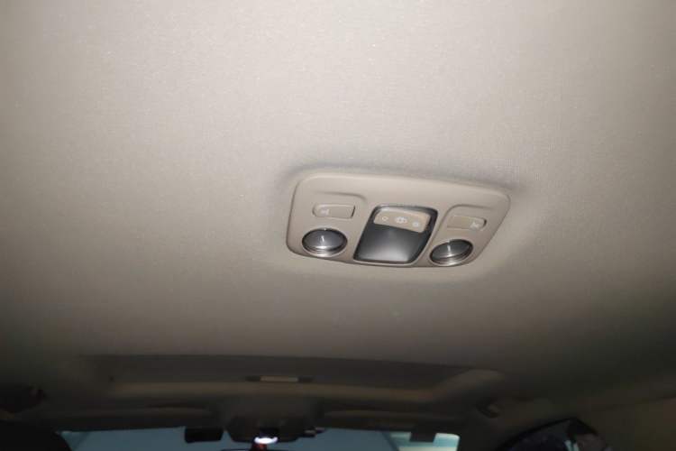 Used DS 5LS 2014 1.8L Elegant Edition VTi140 Headliner