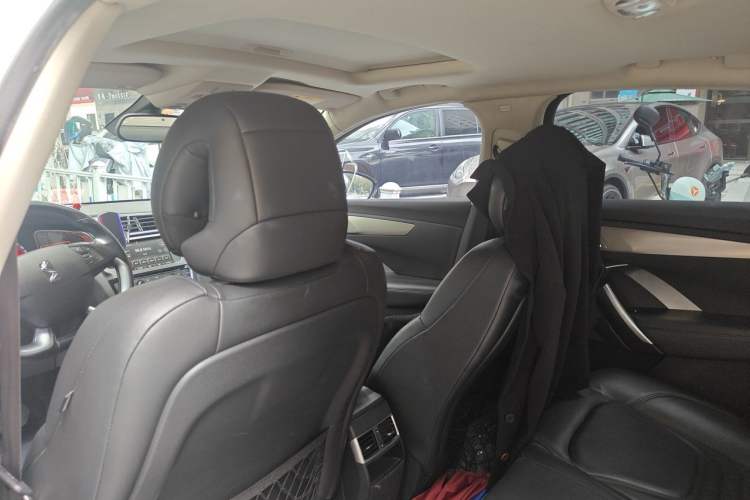 Used DS 5LS 2014 1.6T Luxury Edition THP160 Headliner