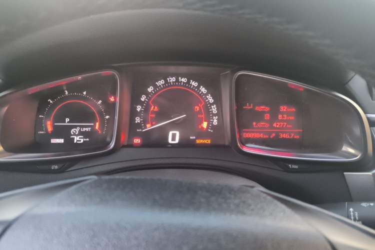 Used DS 5LS 2014 1.6T Elegant Version THP160 Instrument Cluster
