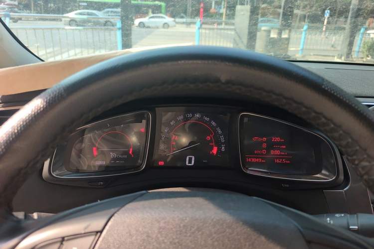 Used DS 5LS 2014 1.8L Manual Comfort Version VTi140 Instrument Cluster
