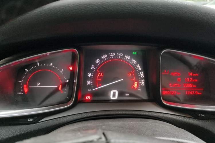 Used DS 5LS 2014 1.8L automatic Comfort version VTi140 Instrument Cluster