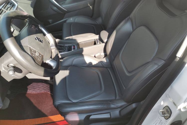 Used DS 5LS 2014 1.6T Elegant Version THP160 Interior 2