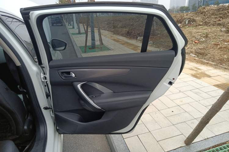 Used DS 5LS 2014 1.6T Elegant Version THP160 Interior 6