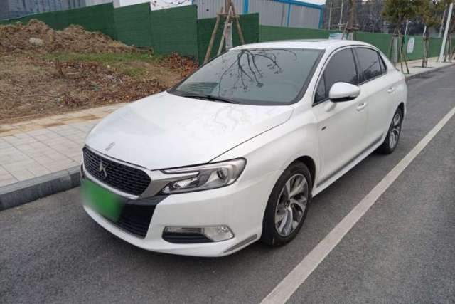 Used DS 5LS 2014 1.6T Elegant Version THP160