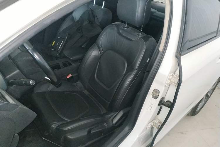 Used DS 5LS 2014 1.6T Elegant Version THP160 Left Front Seat