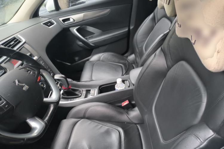 Used DS 5LS 2014 1.8L Elegant Edition VTi140 Left Front Seat