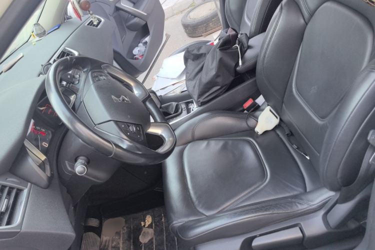 Used DS 5LS 2014 1.8L Elegant Edition VTi140 Left Front Seat