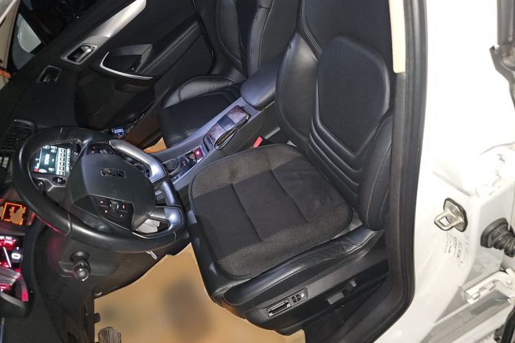 Used DS 5LS 2014 1.6T Luxury Edition THP160 Left Front Seat