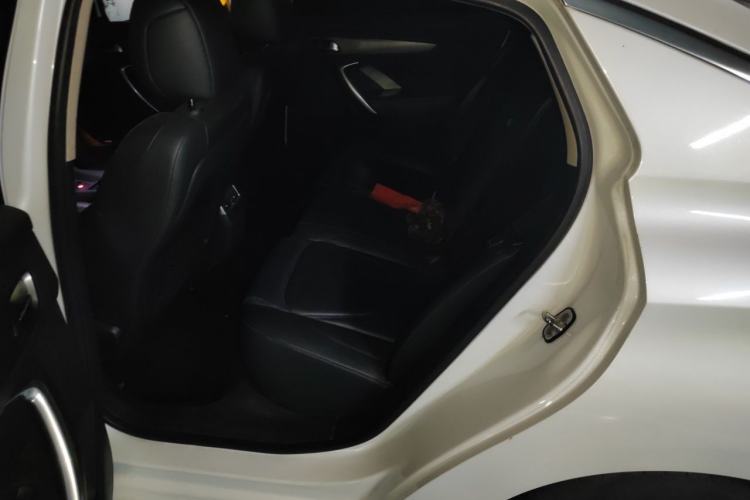 Used DS 5LS 2014 1.8L Elegant Edition VTi140 Left Rear Seat