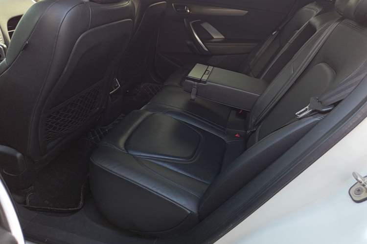 Used DS 5LS 2014 1.8L Elegant Edition VTi140 Left Rear Seat
