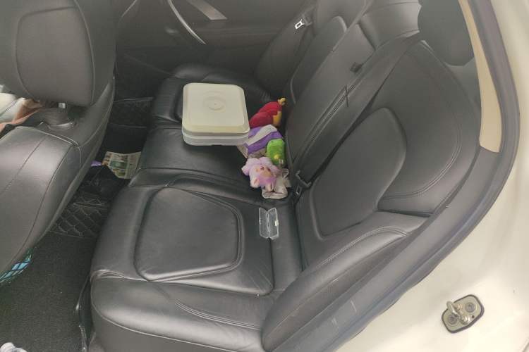 Used DS 5LS 2014 1.8L Elegant Edition VTi140 Left Rear Seat