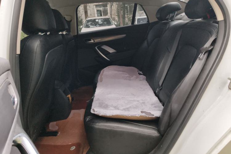 Used DS 5LS 2014 1.8L automatic Comfort version VTi140 Left Rear Seat