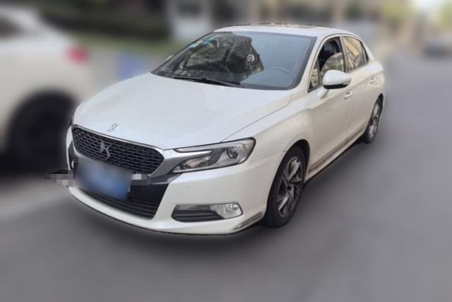 Used DS 5LS 2014 1.8L Elegant Edition VTi140