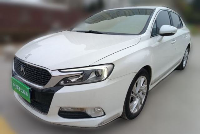 Used DS 5LS 2014 1.8L Elegant Edition VTi140