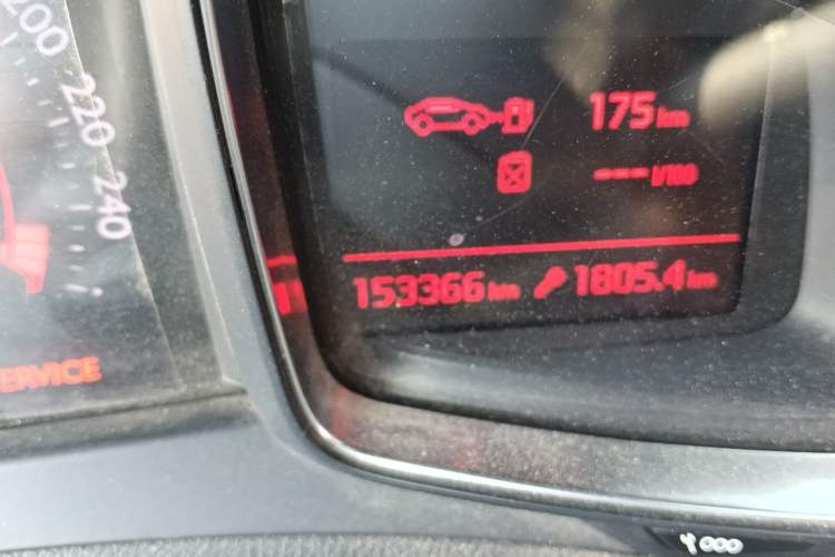 Used DS 5LS 2014 1.6T Elegant Version THP160 Odometer Close Up
