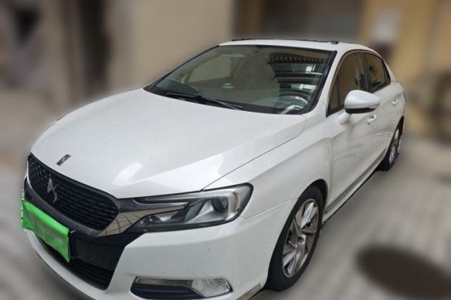 Used DS 5LS 2014 1.8L Elegant Edition VTi140