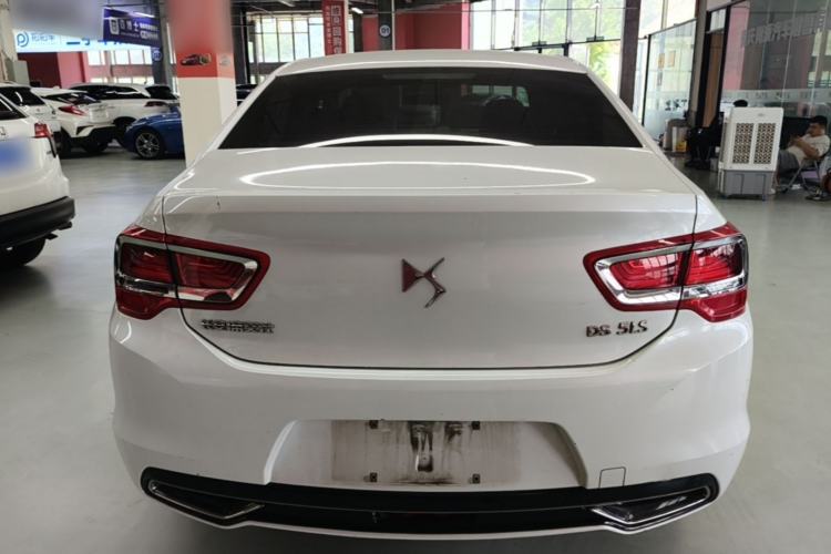 Used DS 5LS 2014 1.8L Elegant Edition VTi140 Rear