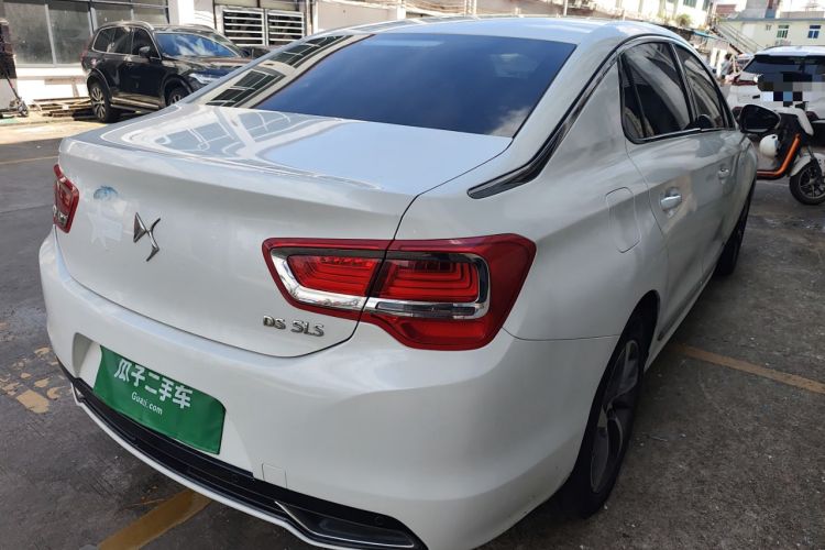 Used DS 5LS 2014 1.6T Luxury Edition THP160 Rear Right 45 Deg
