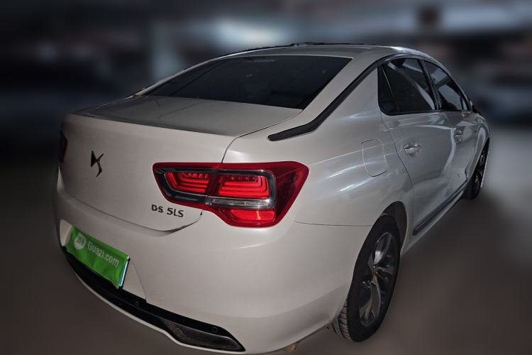 Used DS 5LS 2014 1.6T Luxury Edition THP160 Rear Right 45 Deg