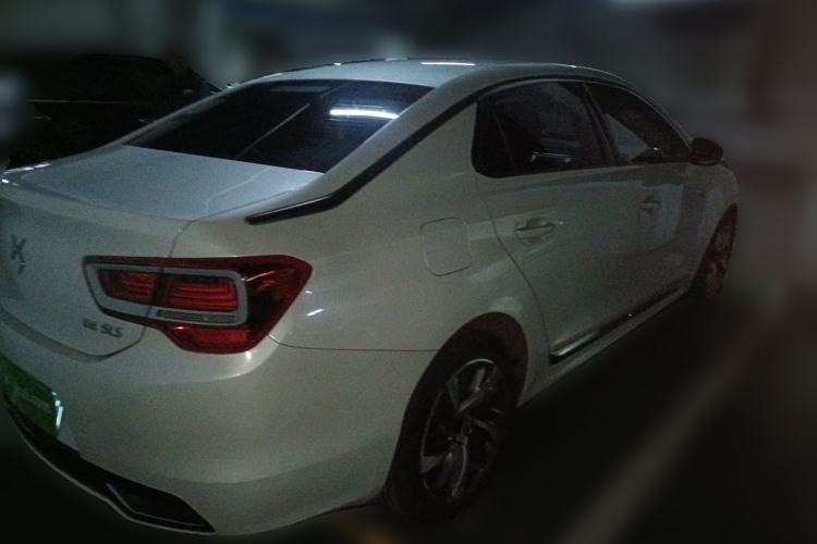 Used DS 5LS 2014 1.6T Luxury Edition THP160 Rear Right 45 Deg