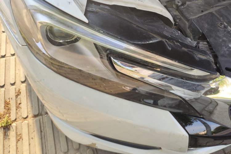 Used DS 5LS 2014 1.6T Luxury Edition THP160 Right Front Headlight