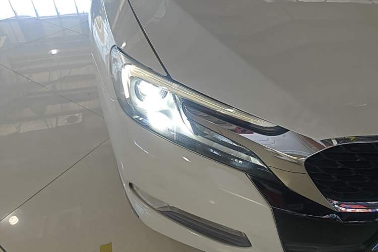 Used DS 5LS 2014 1.6T Luxury Edition THP160 Right Front Headlight