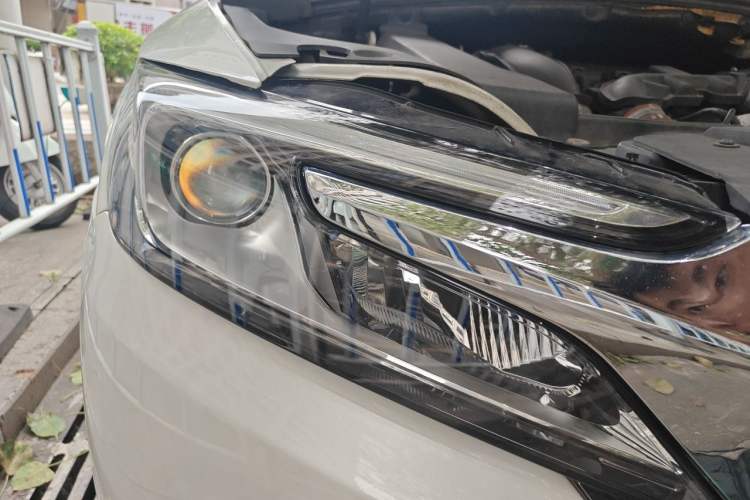 Used DS 5LS 2014 1.6T Luxury Edition THP160 Right Front Headlight
