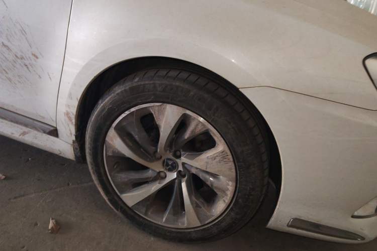 Used DS 5LS 2014 1.6T Elegant Version THP160 Right Front Wheel Hub