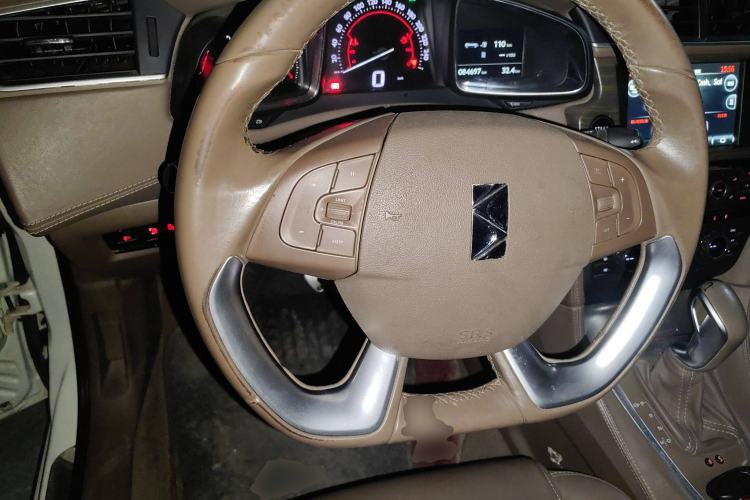 Used DS 5LS 2014 1.6T Prestige Edition THP200 Steering Wheel
