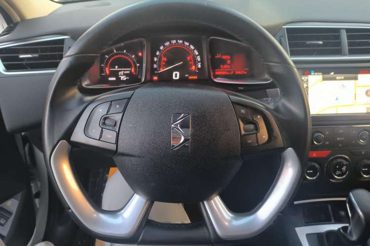 Used DS 5LS 2014 1.6T Elegant Version THP160 Steering Wheel