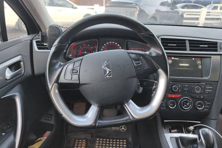 Used DS 5LS 2014 1.6T Elegant Version THP160 Steering Wheel