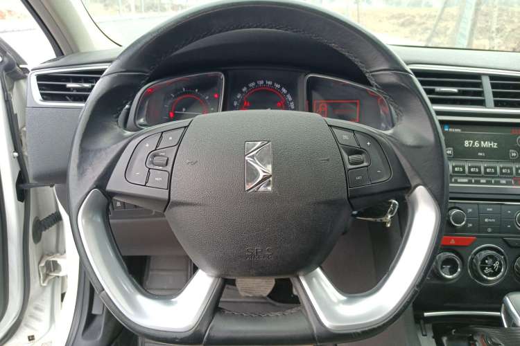 Used DS 5LS 2014 1.6T Elegant Version THP160 Steering Wheel